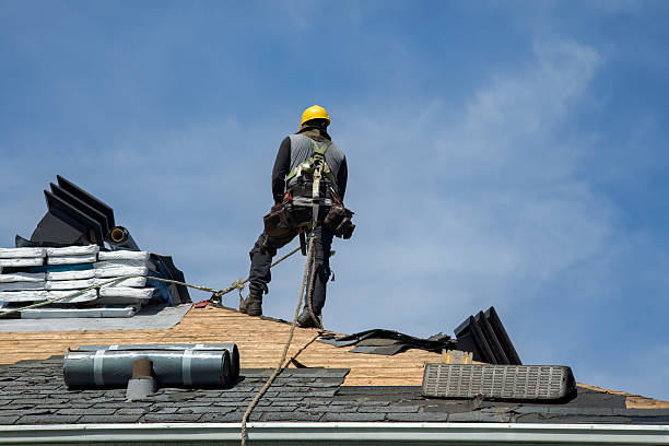 Professional Roofing technician working in Narragansett, RI